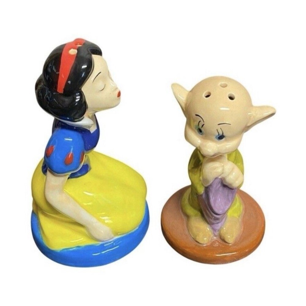 Vintage Novelty Multicolor Ceramic/Glass/Metal Salt & Pepper Shakers